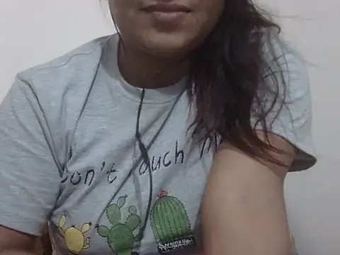 shekira99 online show from March 12, 2026, 7:53 pm