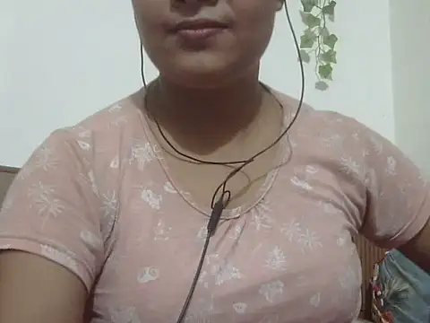 Snapshot of shekira99 chatting on June 29, 2026, 2:28 pm shekira99 online show from June 29, 2026, 2:28 pm