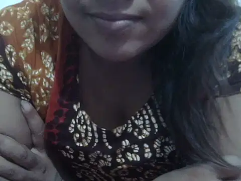 Snapshot of shekira99 chatting on July 14, 2026, 2:05 am shekira99 online show from July 14, 2026, 2:05 am