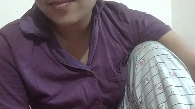 Snapshot of shekira99 chatting on July 19, 2026, 1:42 am shekira99 online show from July 19, 2026, 1:42 am