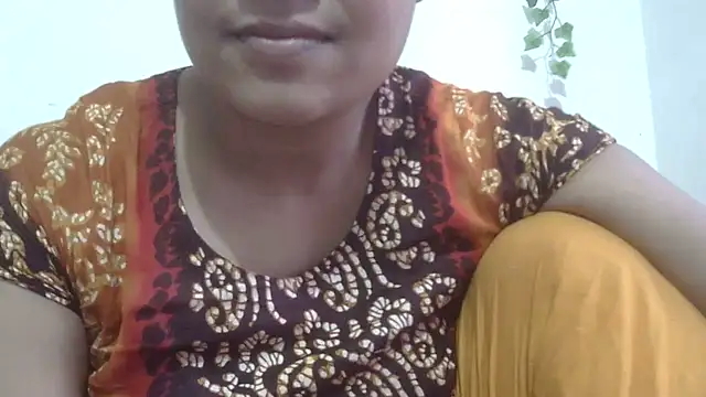 Snapshot of shekira99 chatting on August 1, 2026, 2:44 am shekira99 online show from August 1, 2026, 2:44 am