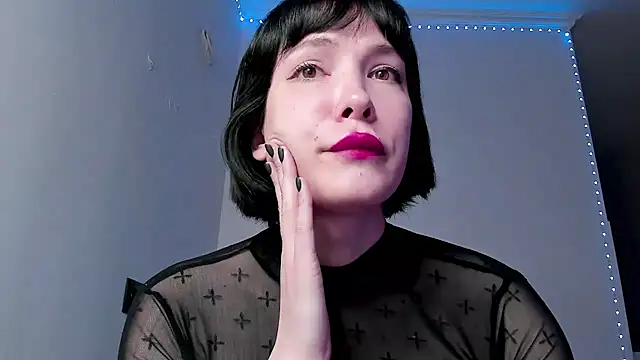 dollmore online show from January 23, 2025, 2:28 pm