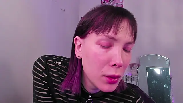 dollmore online show from March 4, 2026, 8:42 am