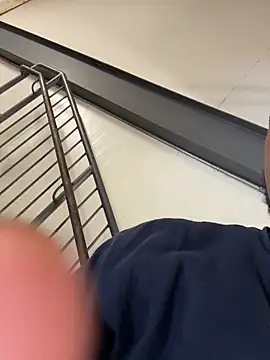 Snapshot of Stressreliever82 chatting on February 27, 2026, 7:14 pm Stressreliever82 online show from February 27, 2026, 7:14 pm