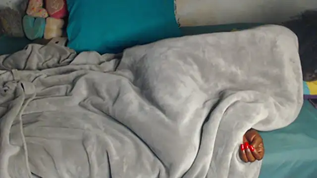 NikkiDickSavage online show from March 8, 2026, 2:15 am