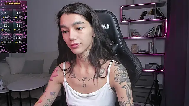 vinkitinkii online show from January 11, 2025, 6:56 am