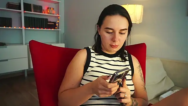 DiJiRay online show from January 8, 2025, 10:48 am