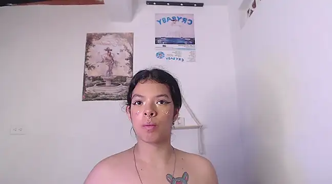 yungelitamor  online show from January 26, 2025, 11:17 am