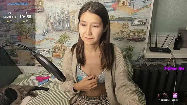 LeyylaStoone online show from September 17, 2025, 1:24 pm