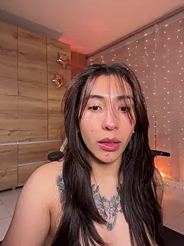 emma rouse69 online show from April 2, 2026, 4:54 am