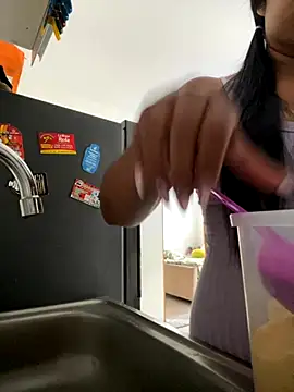 NatashaBrown12 online show from October 16, 2025, 12:06 pm