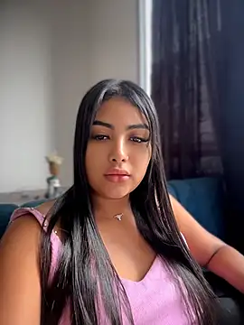 NatashaBrown12 online show from April 20, 2026, 9:38 pm