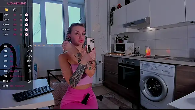 MissLovex online show from February 4, 2025, 3:00 am