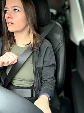 LadyLena1 online show from November 3, 2025, 8:21 pm