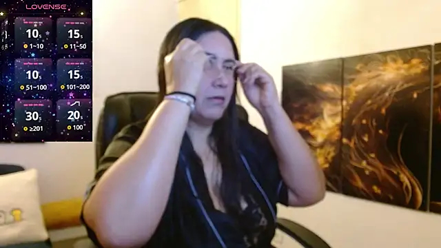 amalia brunette online show from January 5, 2026, 11:08 pm