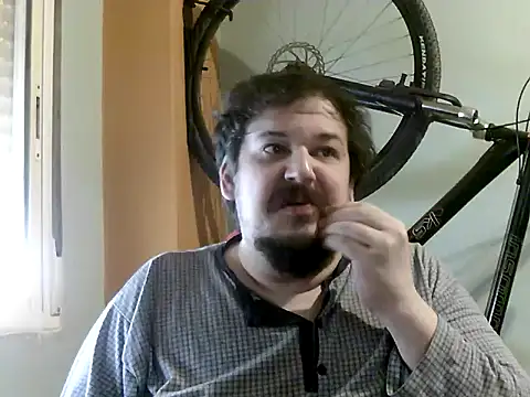 porkorossy online show from January 31, 2025, 11:46 am