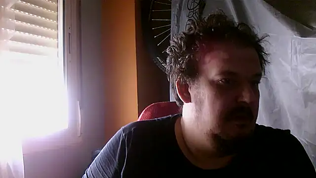 porkorossy online show from September 30, 2025, 9:03 am