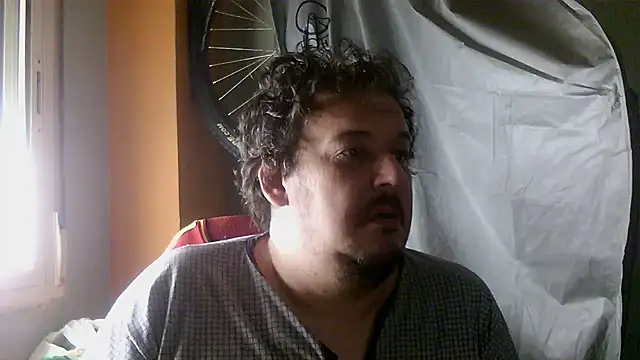 porkorossy online show from November 17, 2025, 9:15 am