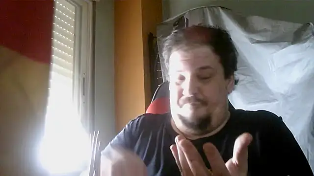 Snapshot of porkorossy chatting on June 27, 2026, 8:30 am porkorossy online show from June 27, 2026, 8:30 am