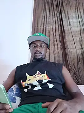 Snapshot of Hornny_Phrase chatting on July 6, 2026, 10:45 am Hornny Phrase online show from July 6, 2026, 10:45 am