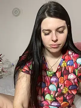 Annatrybebetter online show from February 19, 2025, 12:35 am