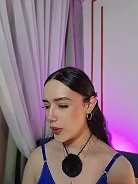 Snapshot of Kate_Amaretto_ chatting on June 6, 2026, 1:43 am Kate Amaretto online show from June 6, 2026, 1:43 am