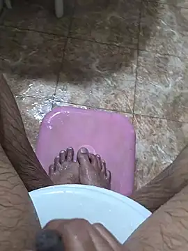 Snapshot of surfer_fun29 chatting on March 10, 2025, 3:45 am surfer fun29 online show from March 10, 2025, 3:45 am