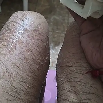 Snapshot of surfer_fun29 chatting on November 19, 2025, 3:28 am surfer fun29 online show from November 19, 2025, 3:28 am