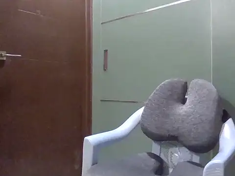 surfer fun29 online show from April 19, 2026, 6:35 am