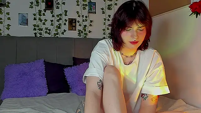 Snapshot of miss_Lizzy chatting on January 10, 2025, 4:22 am miss Lizzy online show from January 10, 2025, 4:22 am