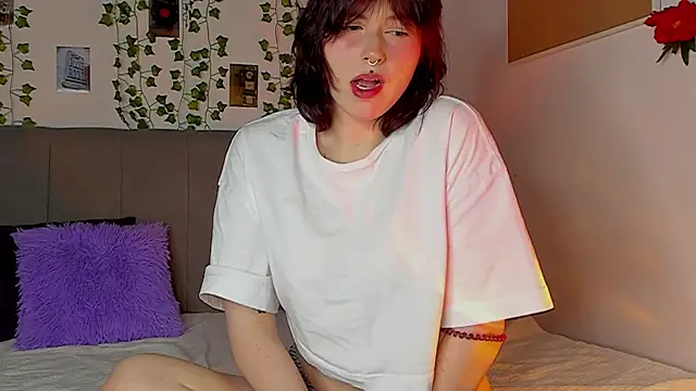 Snapshot of miss_Lizzy chatting on February 27, 2025, 1:16 am miss Lizzy online show from February 27, 2025, 1:16 am