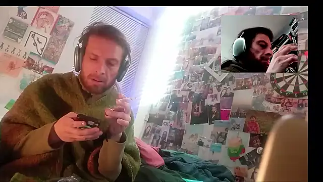 DownstairsSky online show from January 11, 2025, 11:46 pm