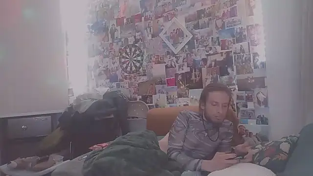 DownstairsSky online show from February 11, 2025, 12:06 am