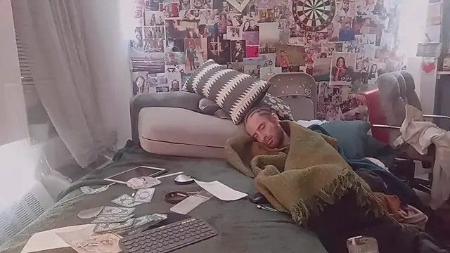 DownstairsSky online show from March 13, 2025, 9:10 am