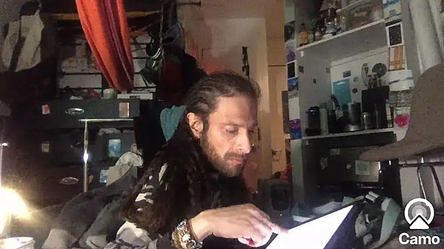 DownstairsSky online show from November 19, 2025, 11:38 pm