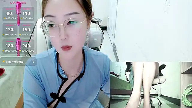 -orange  online show from December 7, 2024, 11:18 am