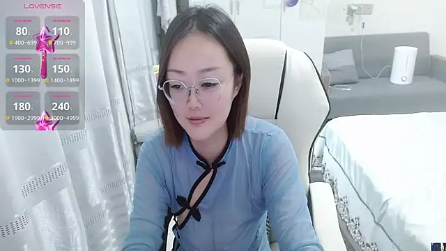 -orange  online show from September 24, 2025, 7:33 am