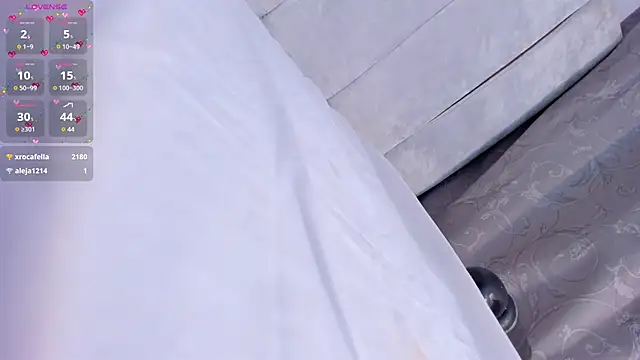 samantha x s online show from December 29, 2024, 4:48 am