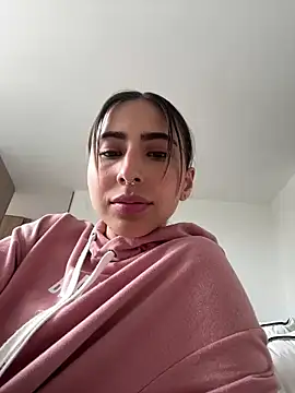 Snapshot of Ameellie chatting on February 16, 2025, 5:15 pm Ameellie online show from February 16, 2025, 5:15 pm