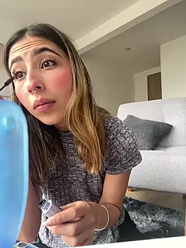 Snapshot of Ameellie chatting on March 4, 2025, 2:10 pm Ameellie online show from March 4, 2025, 2:10 pm