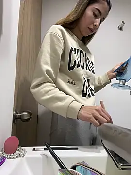 Snapshot of Ameellie chatting on March 22, 2025, 3:20 pm Ameellie online show from March 22, 2025, 3:20 pm