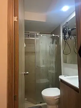 Snapshot of Ameellie chatting on February 17, 2026, 6:14 pm Ameellie online show from February 17, 2026, 6:14 pm