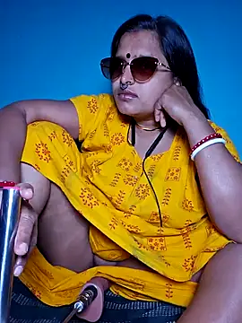 IsabellaEtthan Emmanuelah online show from January 3, 2025, 4:27 pm