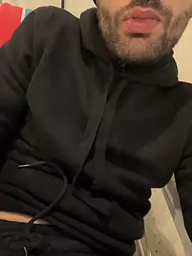 Snapshot of athenphysics chatting on January 14, 2025, 4:08 pm athenphysics online show from January 14, 2025, 4:08 pm