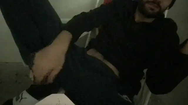 Snapshot of athenphysics chatting on November 25, 2025, 8:53 pm athenphysics online show from November 25, 2025, 8:53 pm