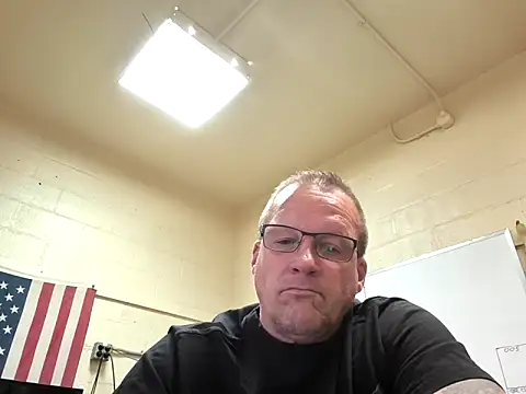 Cockrub1 online show from April 14, 2026, 11:27 am