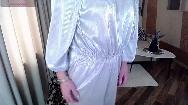 HornyMilf 777 online show from February 11, 2025, 11:21 am