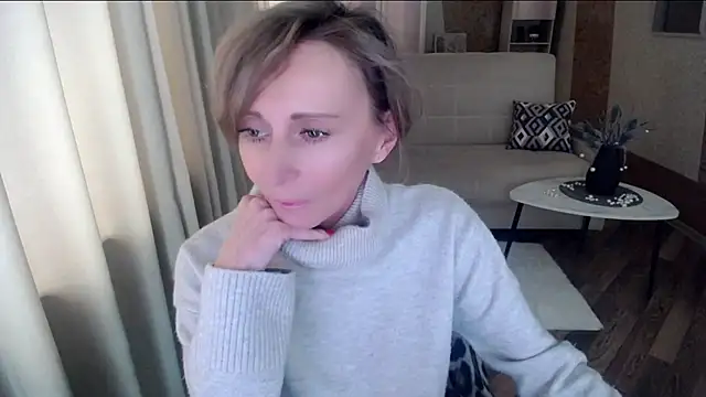 HornyMilf 777 online show from March 1, 2025, 12:01 pm