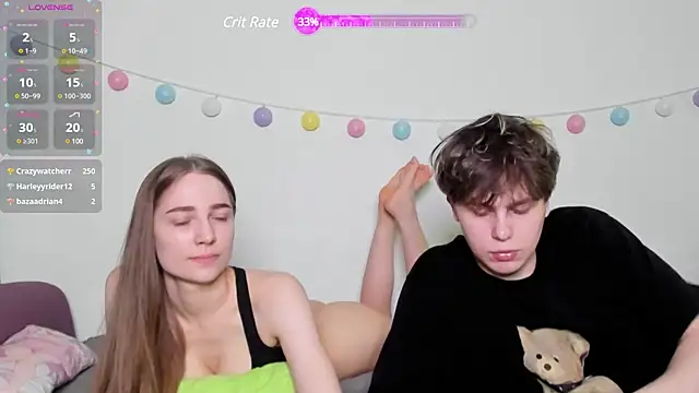 Emily and Ilumi online show from February 20, 2025, 9:31 pm