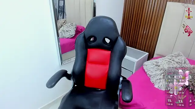 MILEY JOAS2 online show from September 18, 2025, 7:27 pm